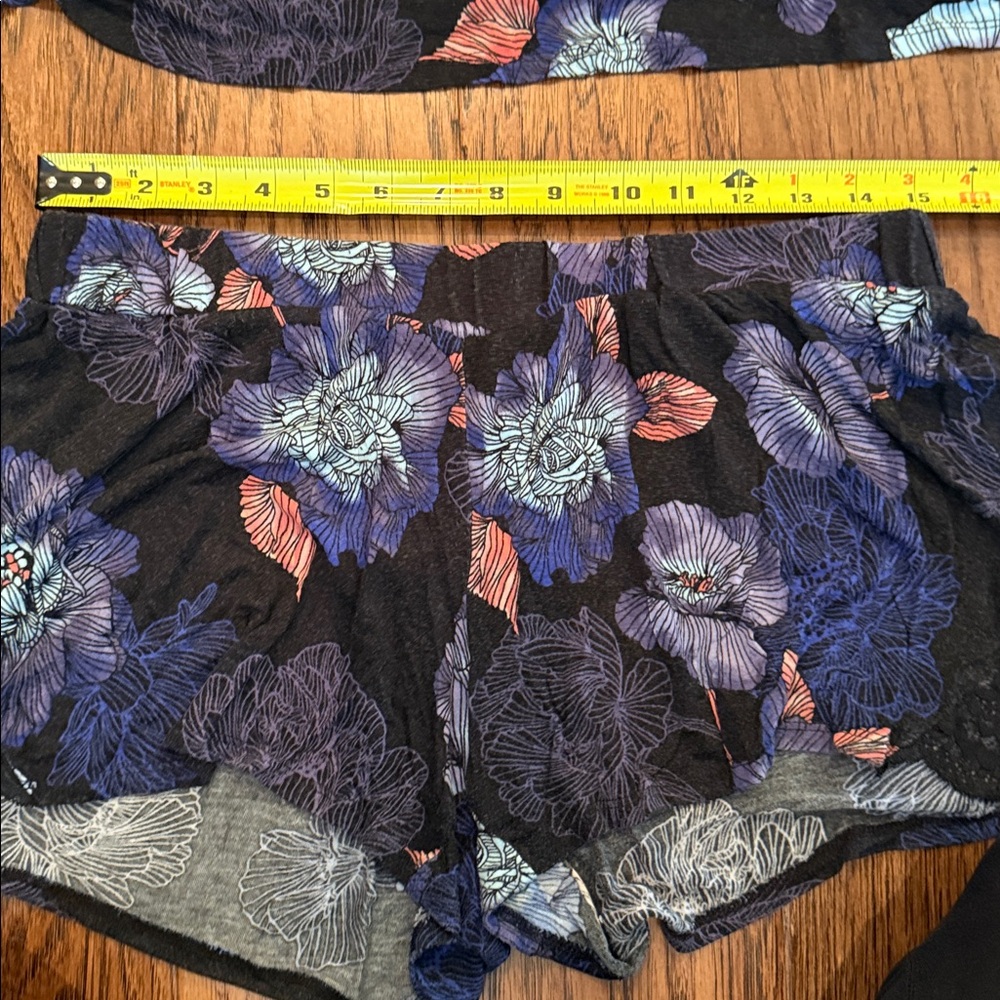 Jessica Simpson Maternity Floral Print Women's Sleepwear Set - Picture 16 of 17